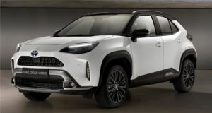 YARIS CROSS ADVENTURE