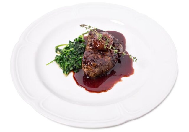 Brasato di filetto al vino rosso