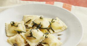 Ravioli burro e salvia