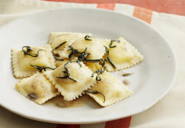 ravioli burro e salvia