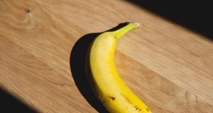 Cibi che danno energia: cosa mangiare per combattere la stanchezza