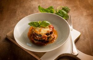 PARMIGIANA DI MELANZANE
