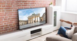 LA TV ALLA GIUSTA DISTANZA