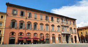 Imola sicurezza: in calo scippi e rapine, aumentano furti nelle case