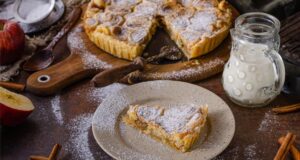 Torta di mele renette e uva sultanina