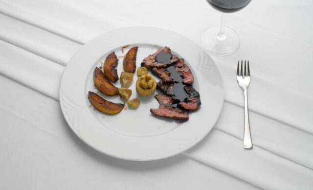 Tagliata di struzzo