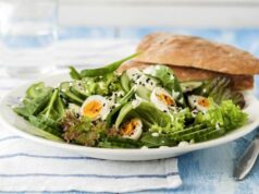 Insalata con uova di quaglia
